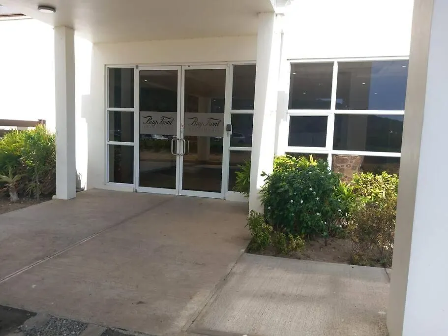 Rosie'S Beachfront/Ocean View Apartment Portmore Greencastle 0*,